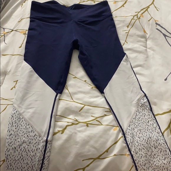 Fabletics leggings. - Picture 1 of 5